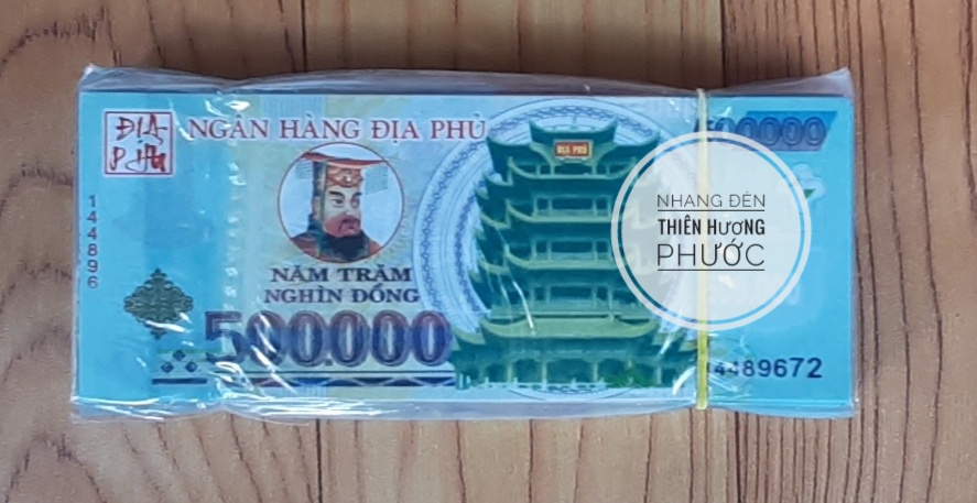 Tiền 500 đẹp vàng mã